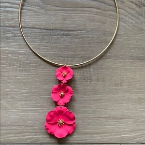 Source Unknown Gold and Pink Floral Necklace